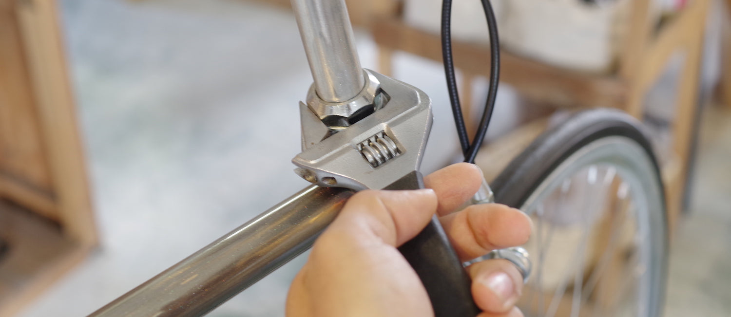 自転車のハンドルのガタつきは自分で調整できるかも
